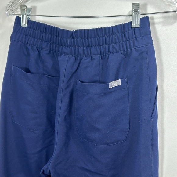 Figs High Waisted Pleated Navy Blue scrub pants size small tall - Picture 10 of 12